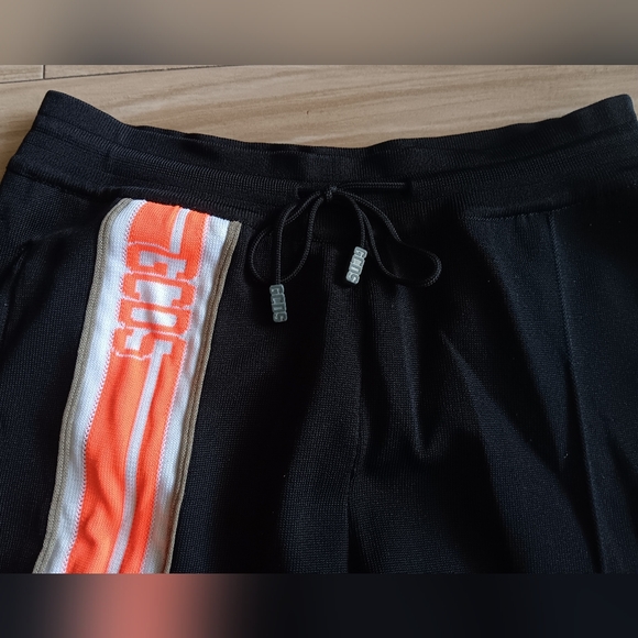 GCDS Logo Tracksuit Pants - Picture 8 of 11